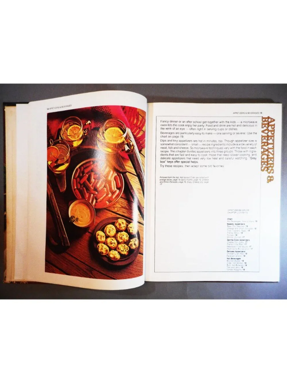 Vintage NORELCO Microwave Oven Cook Book 1979 hardcover Main Dishes Pies Breads